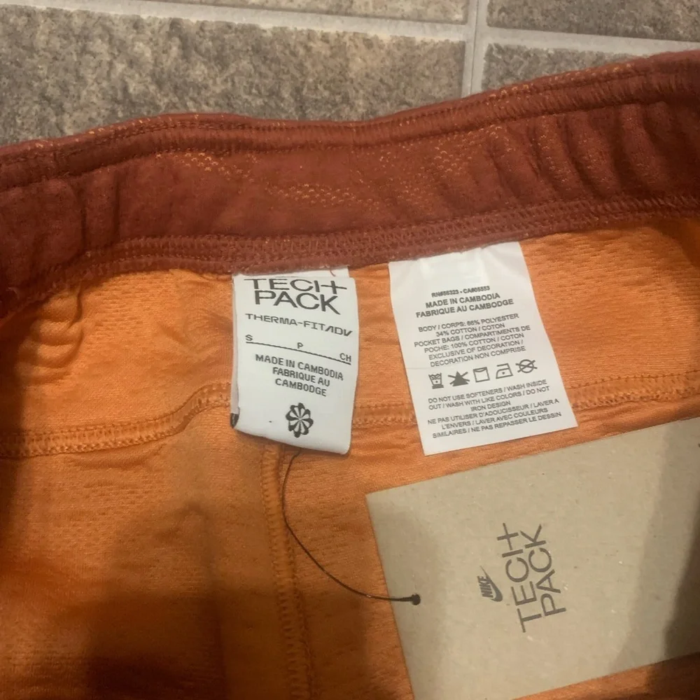 Nike Sportswear Therma-FIT ADV Tech Fleece "MARS STONE" Joggers DX8048-641 S - Picture 5 of 9